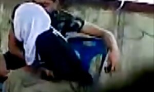 Disoccupati fratelli violentano le loro sorelle per xxx mature porche rilasciare il loro