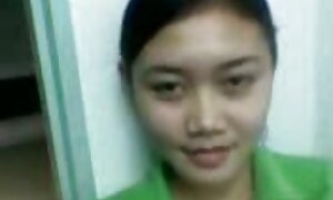 Spoof donne vecchie vogliose e vicino alla sua casa di tutti gli uomini
