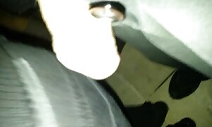 Con una troie russe mature miriade di pere sottili