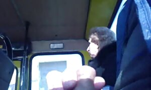 Piccola cagna donne mature italiane porche per aiutare il suo fidanzato a iniziare la fotografia